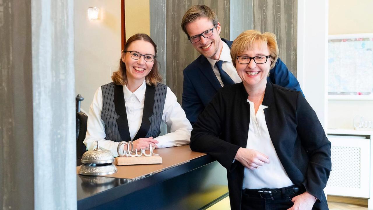 Parkhotel Bilm Im Glueck Am Stadtrand Hannovers Sehnde Buitenkant foto
