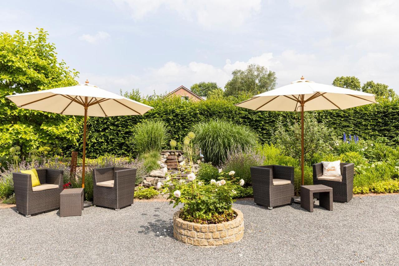 Parkhotel Bilm Im Glueck Am Stadtrand Hannovers Sehnde Buitenkant foto